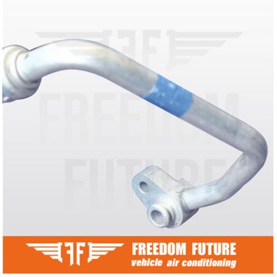良い値段 トヨタ 88703-02860 自動車エアコンホース 14-19 コロラ 1.8L 自動車エアコンパイプ オンライン