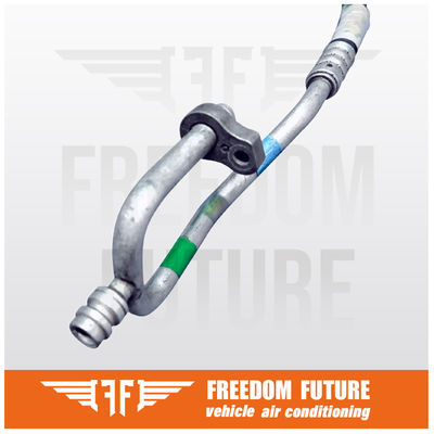 AC Discharge Hose Hyundai I30 Kia Ceed 1.4L Fits 07-12 OEM 97762-2R000