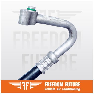 VWゴルフ 1J0820721T カーエアコンホース 98-05 ジェッタ アウディA3 1.9L