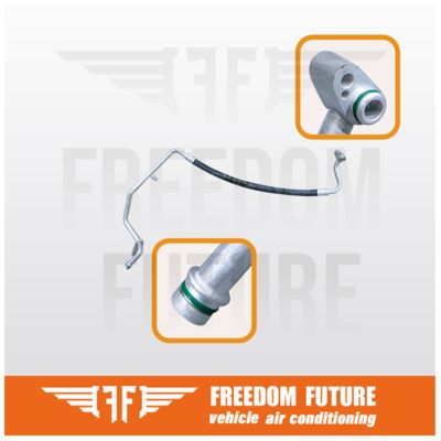 ハイラックス 88704-0K100 AC トヨタ エアコンホース フォーチュナー 2.5L 吸入パイプライン 04-11