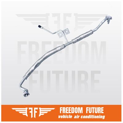 64536910802 BMW E60 5シリーズ 2004-2005用 エアコン吸入パイプフィッティング